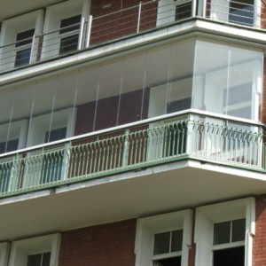 Как установить балкон на втором этаже